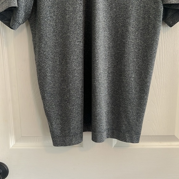 Nike Polo - Picture 3 of 11